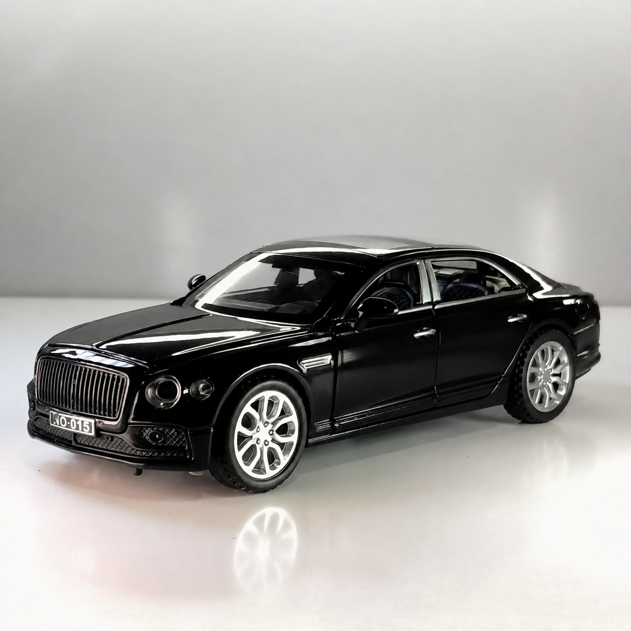 Black Bentley Flying Spur 1:28 Diecast Car