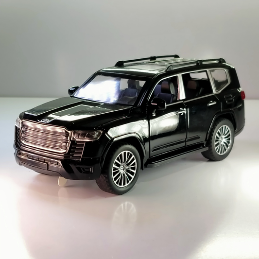 Black Toyota Land Cruiser 300 1:28 Diecast Car
