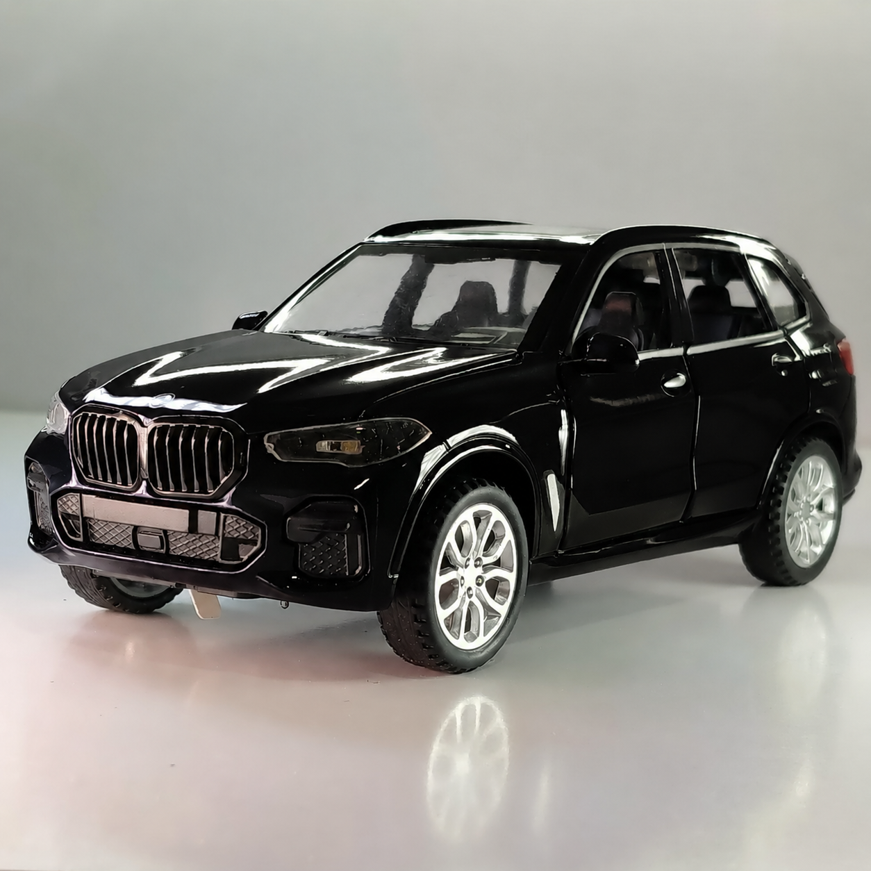 Black BMW X5 1:28 Diecast Car