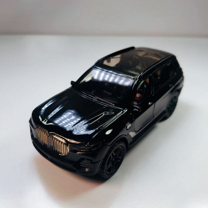 BMW X7 1:64